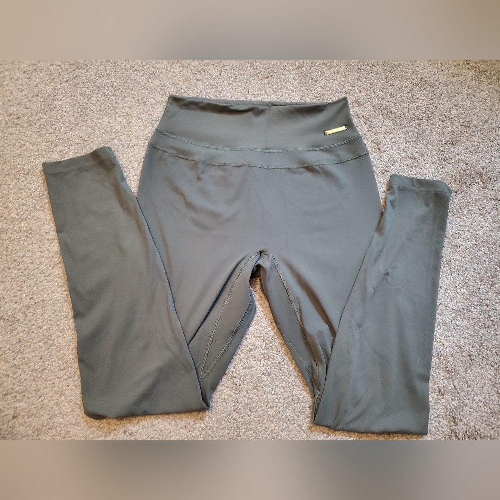 Gymshark x Whitney Simmons Leggings size Medium